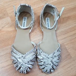 Steve Madden Snake Print Closed Toe ankle Strap 7